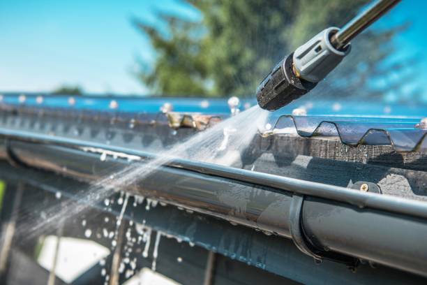Best Pressure Washing Contractors  in Potterville, MI